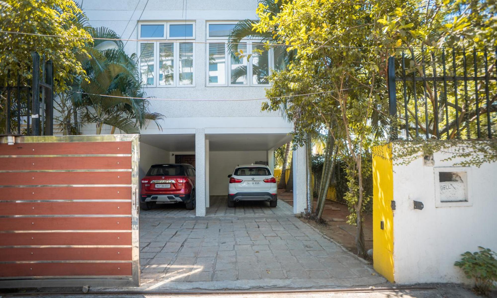 Ferienwohnung The White House Opp Park Hyatt Chennai Exterior foto